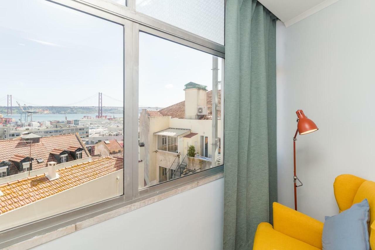 Apartamento Olá Lisbon - Lapa with Panoramic View II Exterior foto