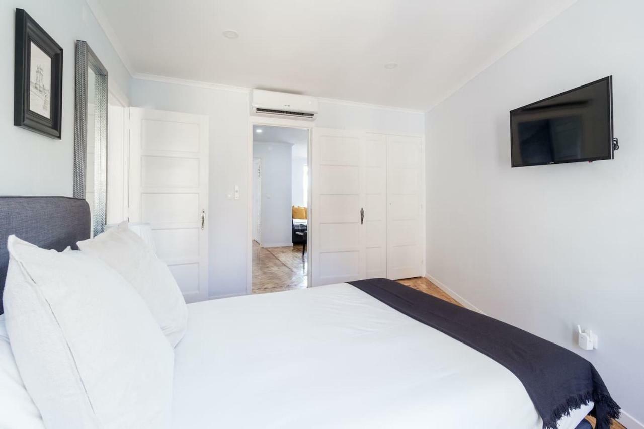 Apartamento Olá Lisbon - Lapa with Panoramic View II Exterior foto